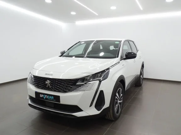 Peugeot 3008 225 e-EAT8 Active Pack