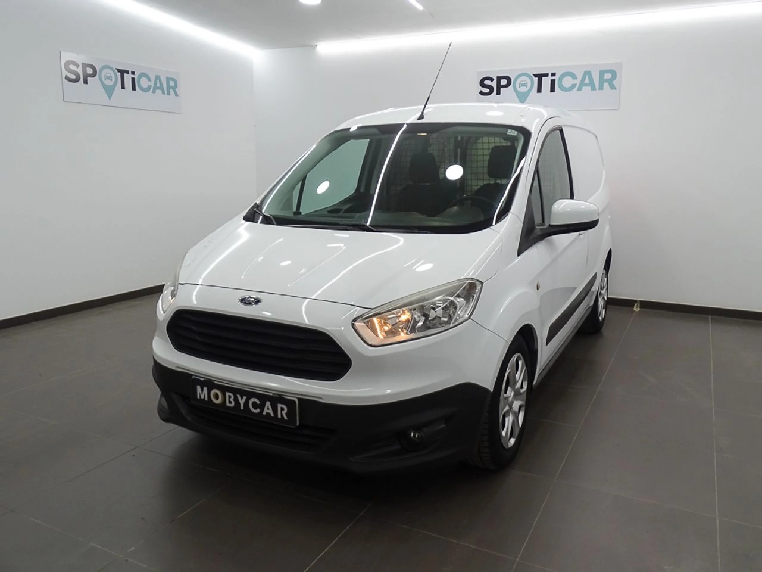 Ford Tourneo Courier 1.5 TDCI 75 CV - Foto 1